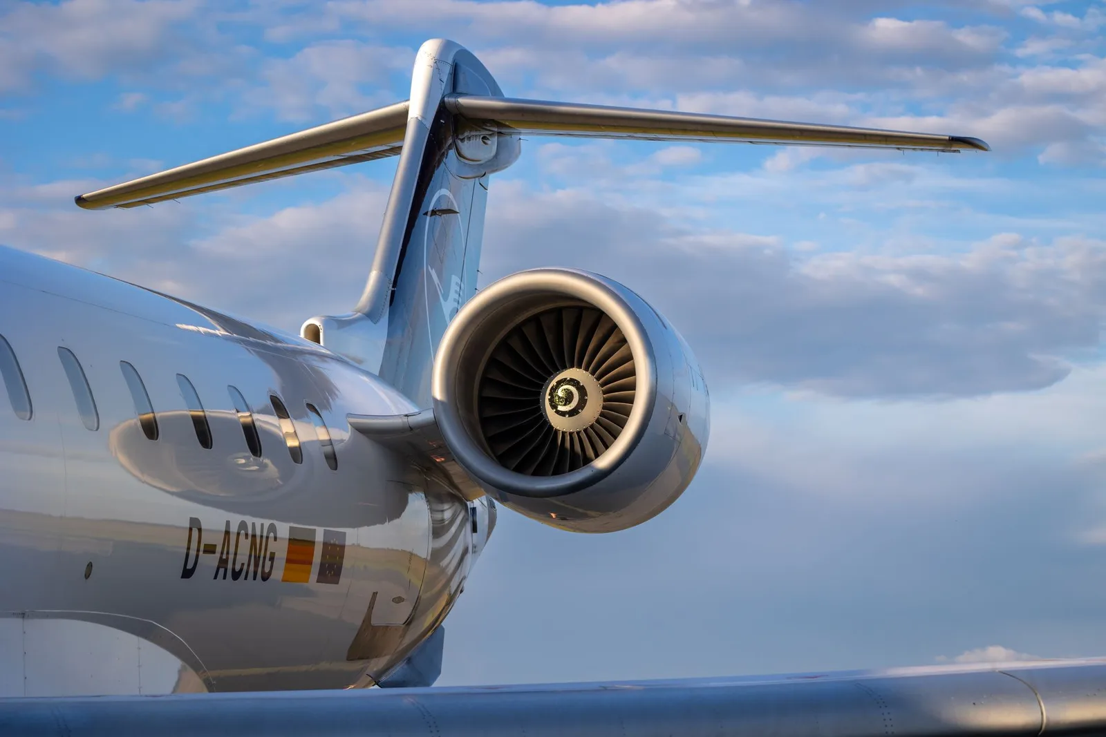 What Happens if an Engine Fails in Flight? A Pilot Explains